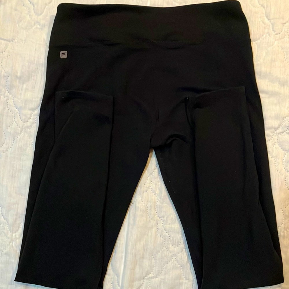Fabletics black leggings. Size small. 7/8 length
